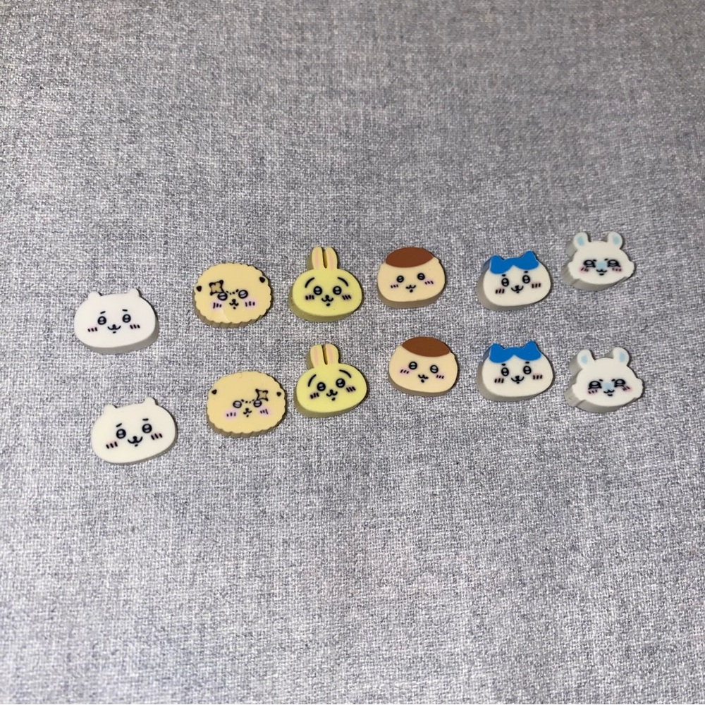 Chiikawa mini eraser set